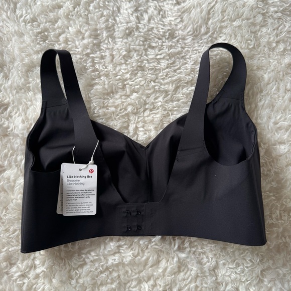 Lululemon Black Like Nothing Bra Lightweight Light Support Size 34DD - Picture 3 of 10